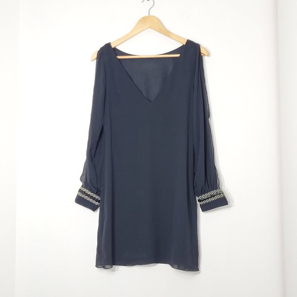 A. Byer Women's Black Sheer Polyester Long Sleeve V-Neck Cocktail Dresses Small - Picture 1 of 10